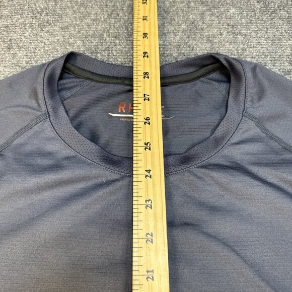 Rhone Gym Workout T-Shirt - Picture 8 of 9